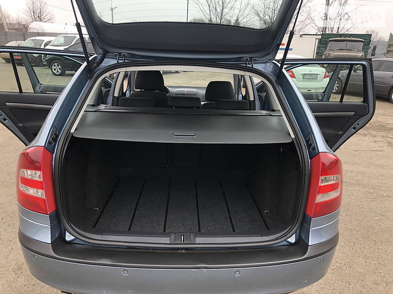 Универсал Skoda Octavia 2008 в Полтаве