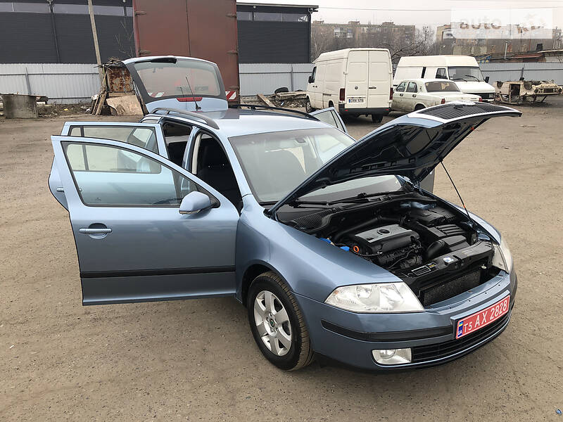 Универсал Skoda Octavia 2008 в Полтаве