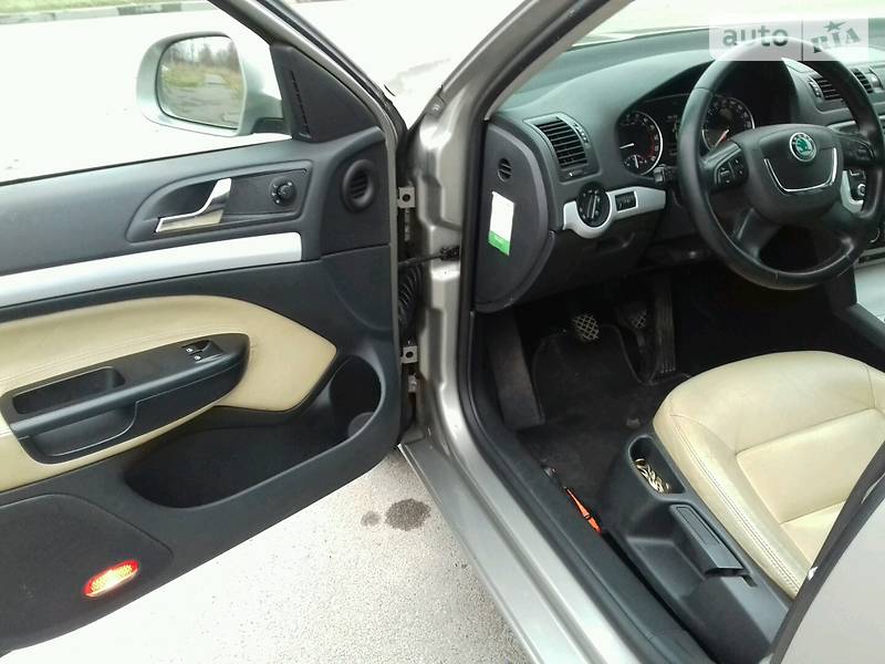 Універсал Skoda Octavia 2010 в Львові фото 23 Універсал Skoda Octavia 2010 в Львові