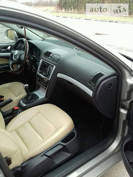 Універсал Skoda Octavia 2010 в Львові фото 16 Універсал Skoda Octavia 2010 в Львові