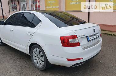 Хетчбек Skoda Octavia 2013 в 