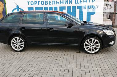 Універсал Skoda Octavia 2010 в 