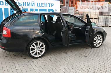Універсал Skoda Octavia 2010 в 
