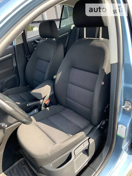 Седан Skoda Octavia 2007 в Стрию