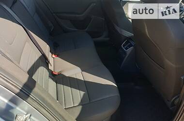 Хетчбек Skoda Octavia 2013 в 