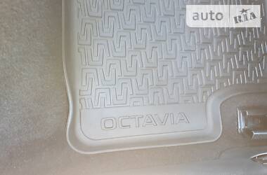 Хетчбек Skoda Octavia 2013 в 
