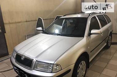 Універсал Skoda Octavia 2006 в Ромнах