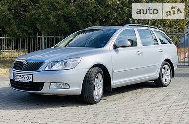 Універсал Skoda Octavia 2010 в 