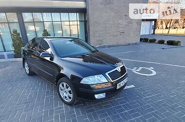 Хетчбек Skoda Octavia 2006 в 