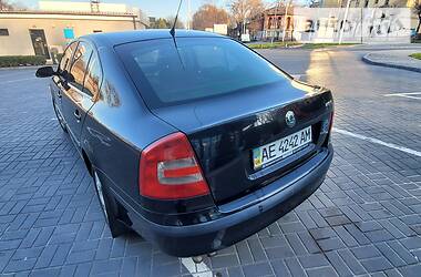 Хетчбек Skoda Octavia 2006 в 