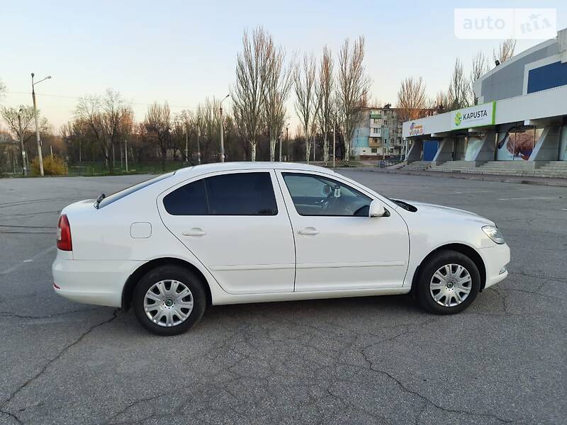 Лифтбек Skoda Octavia 2011 в Запорожье