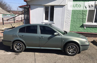 Лифтбек Skoda Octavia 2003 в Тараще