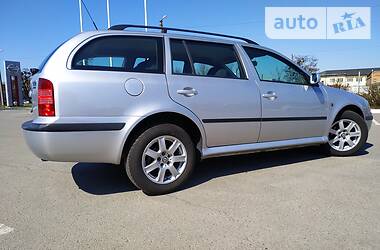 Універсал Skoda Octavia 2010 в 