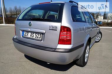Універсал Skoda Octavia 2010 в 