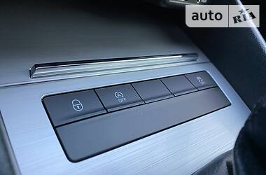Седан Skoda Octavia 2018 в 
