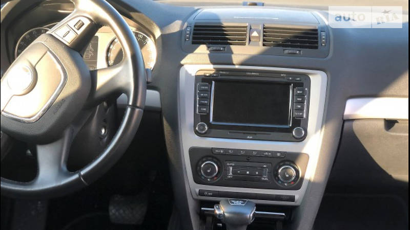 Универсал Skoda Octavia 2012 в Ужгороде