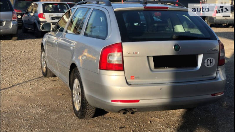 Универсал Skoda Octavia 2012 в Ужгороде