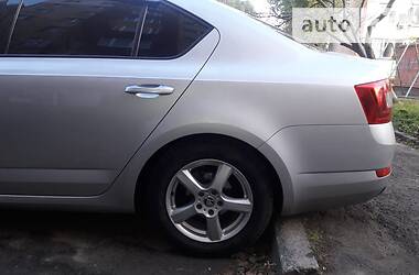 Хетчбек Skoda Octavia 2013 в 