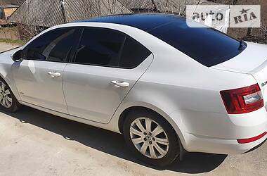 Хетчбек Skoda Octavia 2013 в 