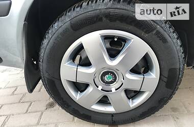 Універсал Skoda Octavia 2004 в 