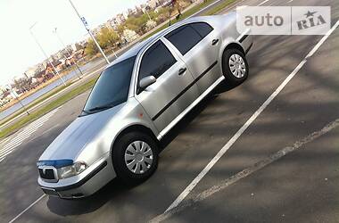 Седан Skoda Octavia 1999 в 