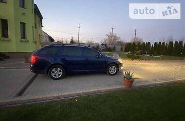 Універсал Skoda Octavia 2011 в 