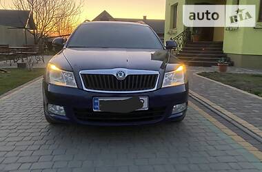 Універсал Skoda Octavia 2011 в 