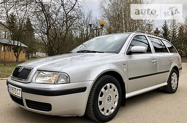 Універсал Skoda Octavia 2002 в 