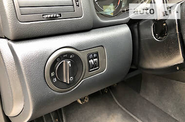 Універсал Skoda Octavia 2002 в 