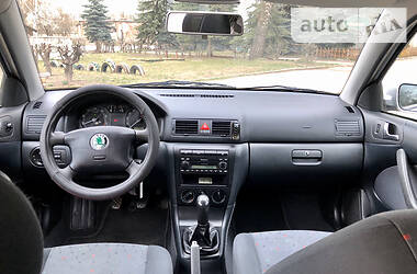 Універсал Skoda Octavia 2002 в 