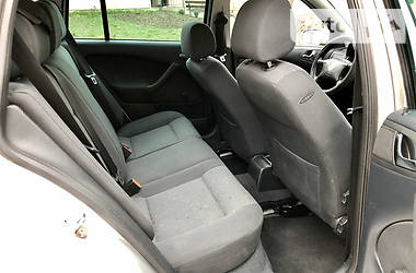 Універсал Skoda Octavia 2002 в 