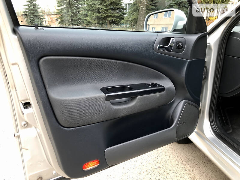 Универсал Skoda Octavia 2002 в Хмельницком