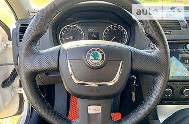Седан Skoda Octavia 2012 в 
