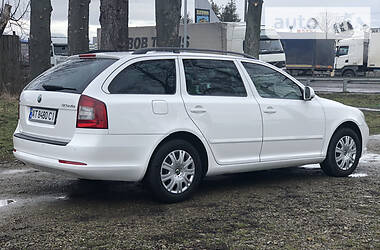 Универсал Skoda Octavia 2012 в 
