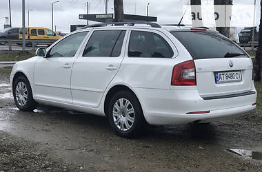 Универсал Skoda Octavia 2012 в 