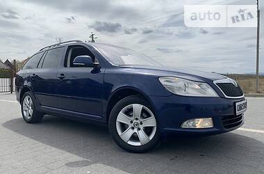 Універсал Skoda Octavia 2010 в 
