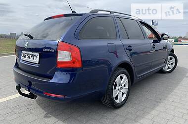 Універсал Skoda Octavia 2010 в 