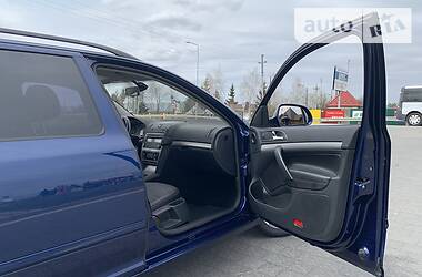 Універсал Skoda Octavia 2010 в 