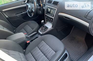 Універсал Skoda Octavia 2010 в 
