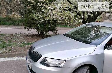 Хетчбек Skoda Octavia 2013 в 