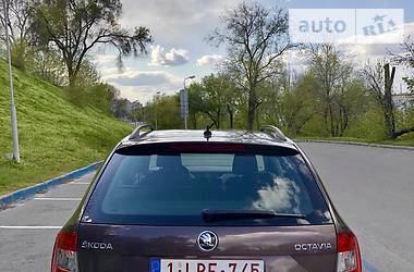Універсал Skoda Octavia 2015 в 