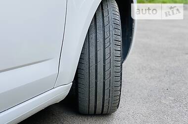 Седан Skoda Octavia 2016 в 