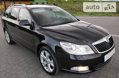 Універсал Skoda Octavia 2010 в 