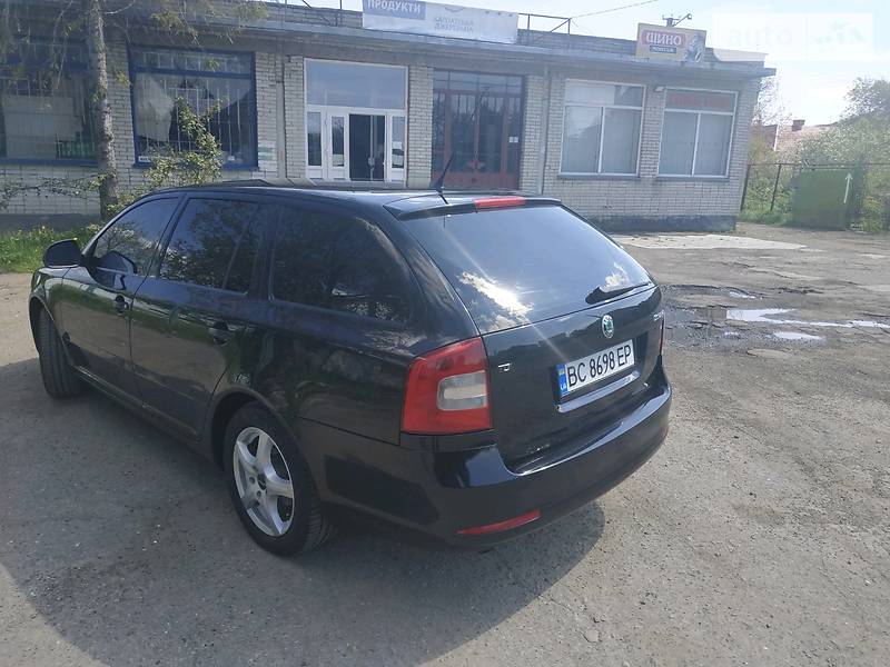 Універсал Skoda Octavia 2012 в Самборі