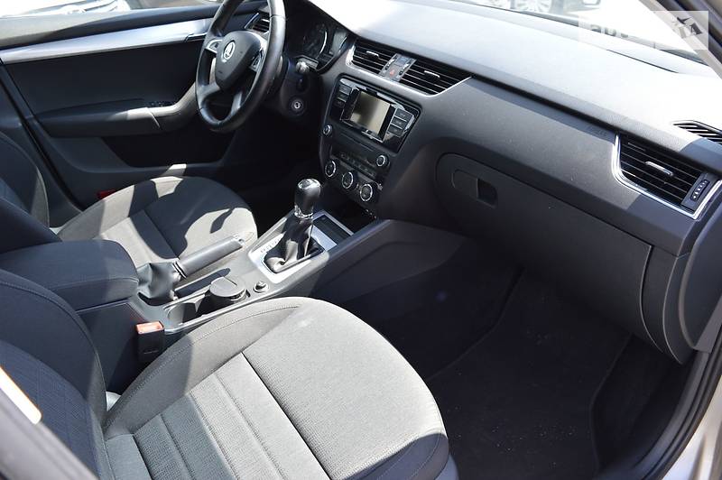 Лифтбек Skoda Octavia 2015 в Киеве