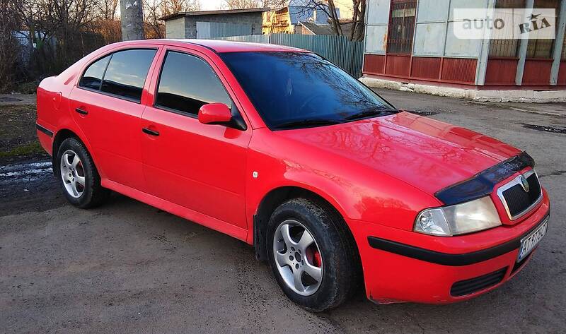 Седан Skoda Octavia 2002 в Тернополі