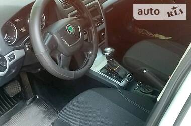 Универсал Skoda Octavia 2010 в 