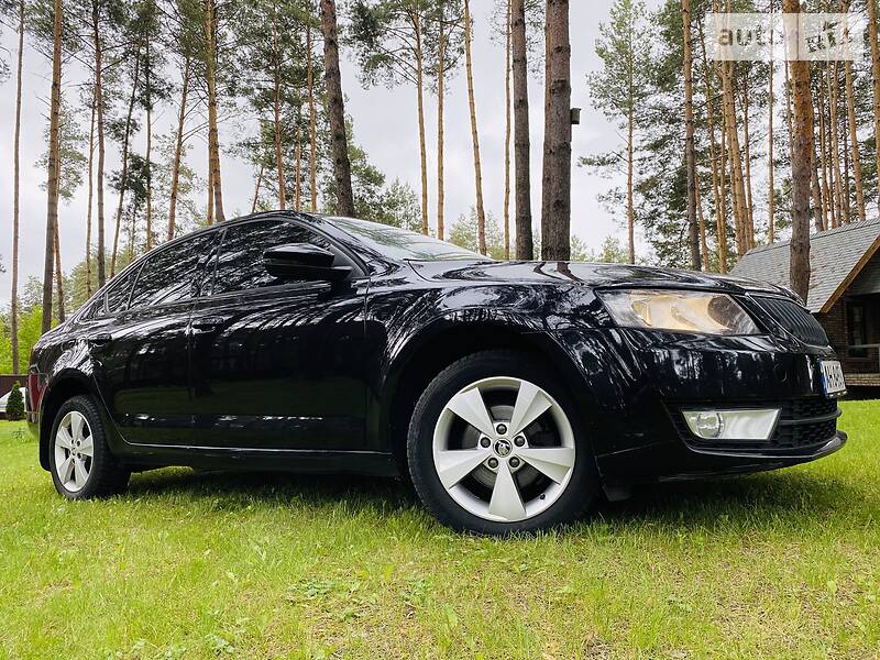 Хэтчбек Skoda Octavia 2015 в Киеве