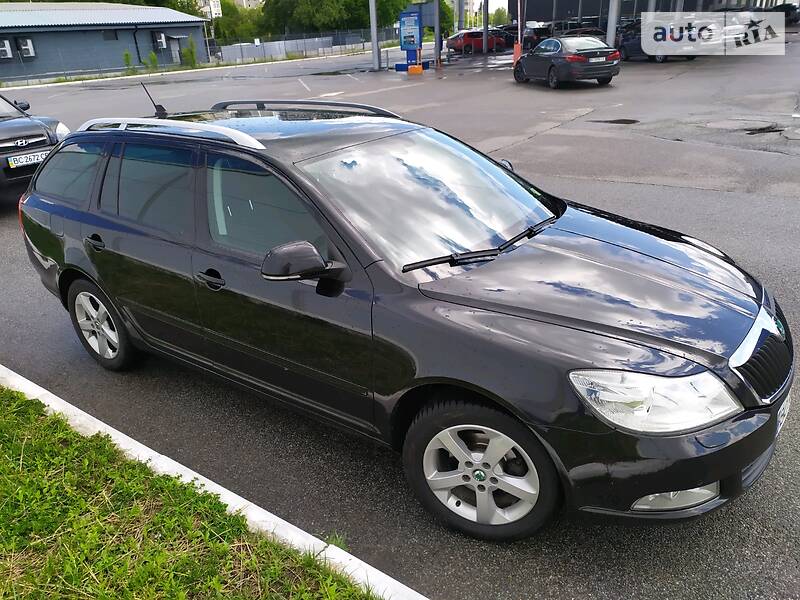Універсал Skoda Octavia 2011 в Львові