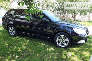 Універсал Skoda Octavia 2012 в 
